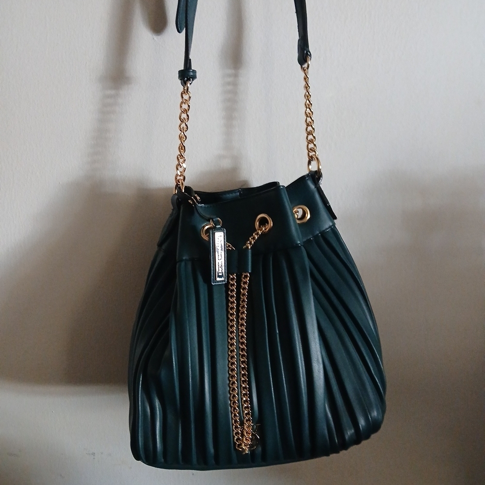 Victoria Secret Bucket Purse Forest Green, Gold Accents Never Used